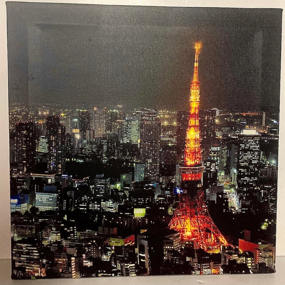Paris Eiffel Tower Canvas Picture- Tower Lights Up- Battery Operated
